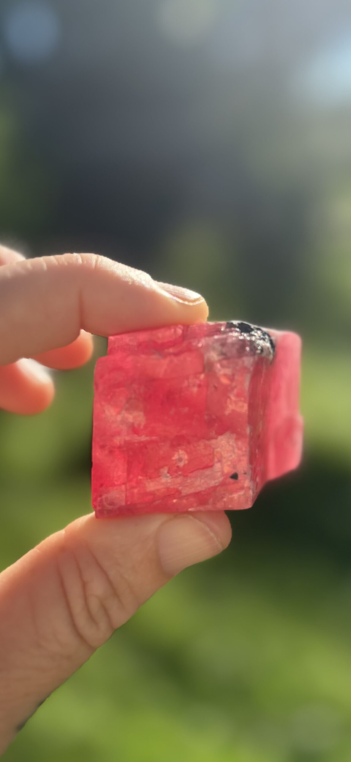 red-crystal-cube
